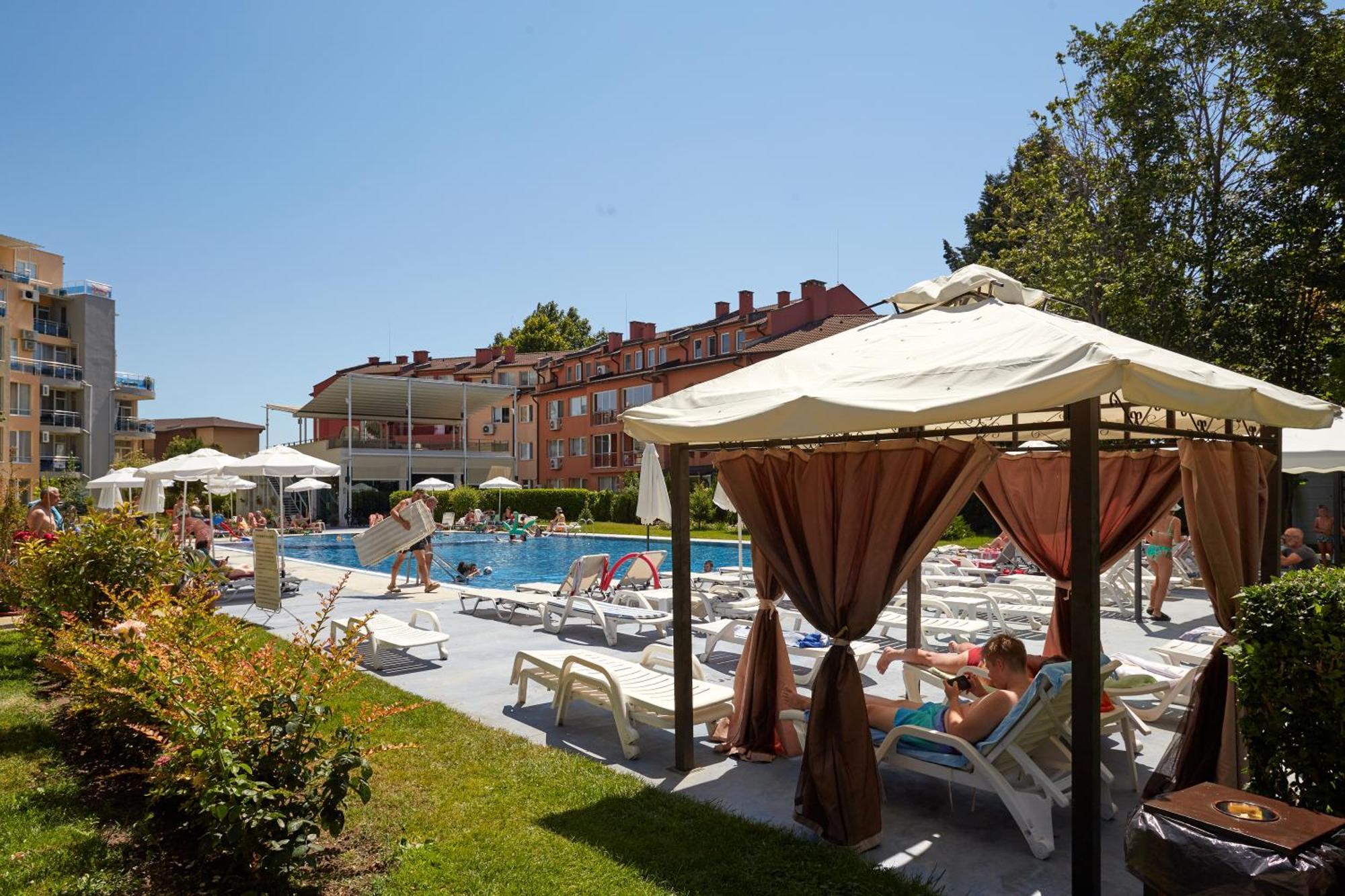 Luxury First Line Apartment With Pool By The Sea Nessebar Exterior foto